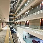 Golden Tulip Сан-Жуан-да-Мадейра
