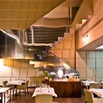 Hotel Golden Tulip