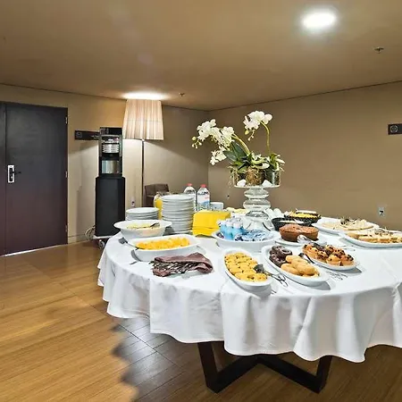Golden Tulip Hotel Sao Joao da Madeira