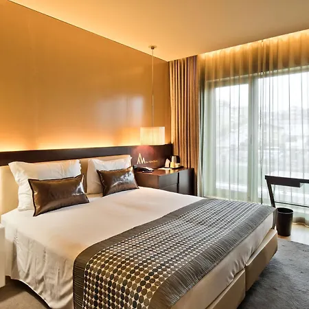 Golden Tulip Sao Joao da Madeira