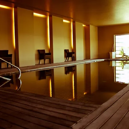 ホテル Golden Tulip São João da Madeira