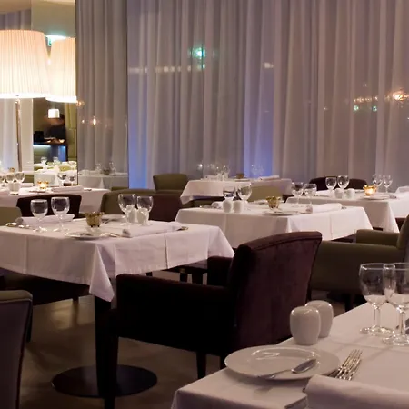 酒店 Golden Tulip São João da Madeira