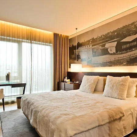 Golden Tulip Hotel