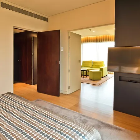 Hotel Golden Tulip