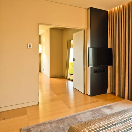 Golden Tulip 4* São João da Madeira