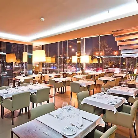 Hotel Golden Tulip 4*