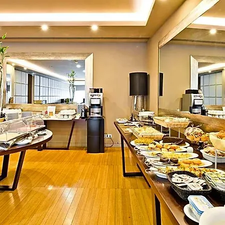 Golden Tulip Hotel Sao Joao da Madeira