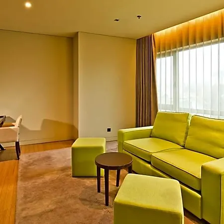 Golden Tulip 4* Sao Joao da Madeira