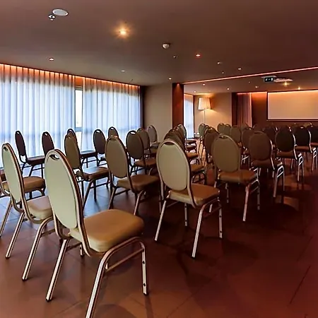 Golden Tulip Sao Joao da Madeira
