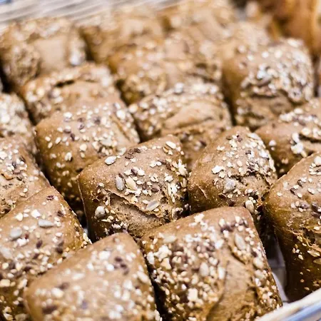 Golden Tulip ホテル 4*