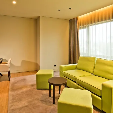 מלון Golden Tulip São João da Madeira