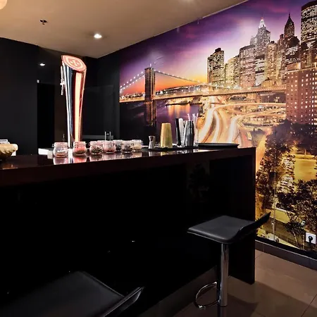 ホテル Golden Tulip