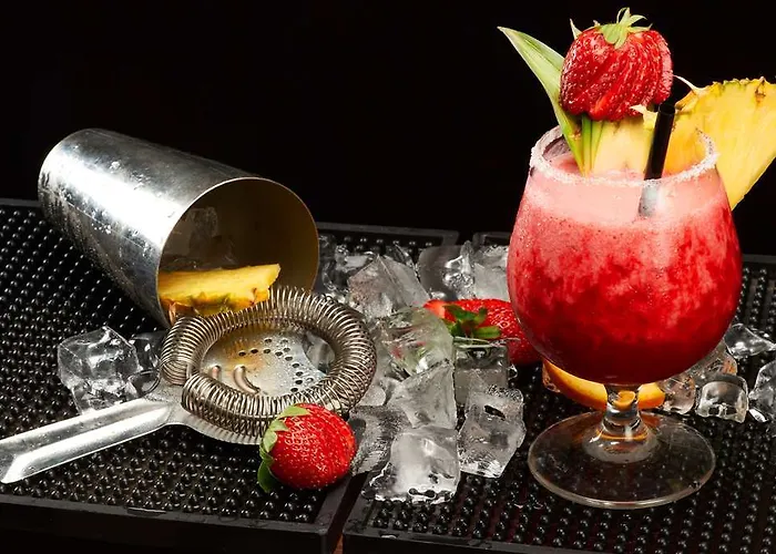 Hotel Golden Tulip 4*