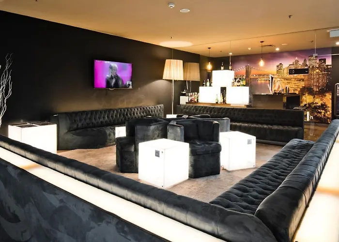 Golden Tulip Sao Joao da Madeira