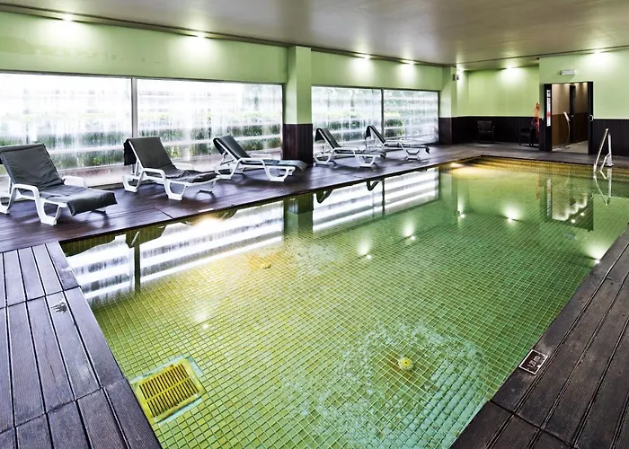 Hotell Golden Tulip São João da Madeira