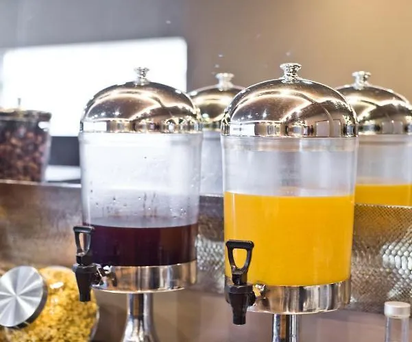 Golden Tulip 4* São João da Madeira