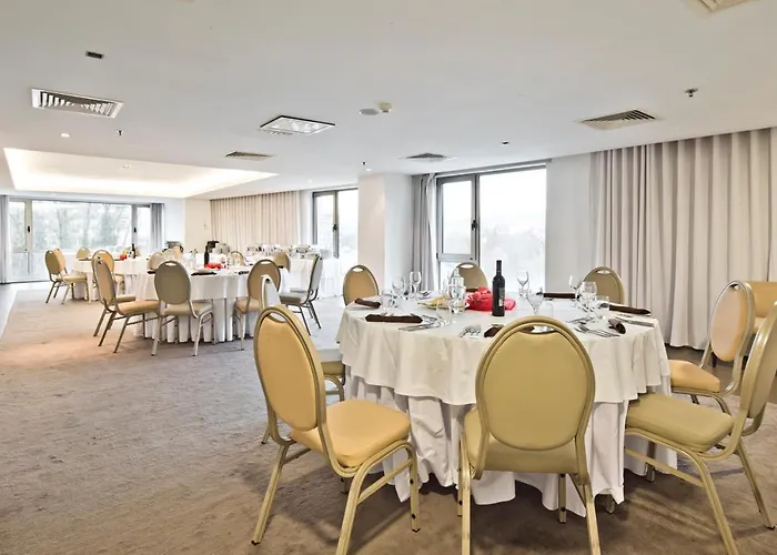 Golden Tulip Hotell São João da Madeira